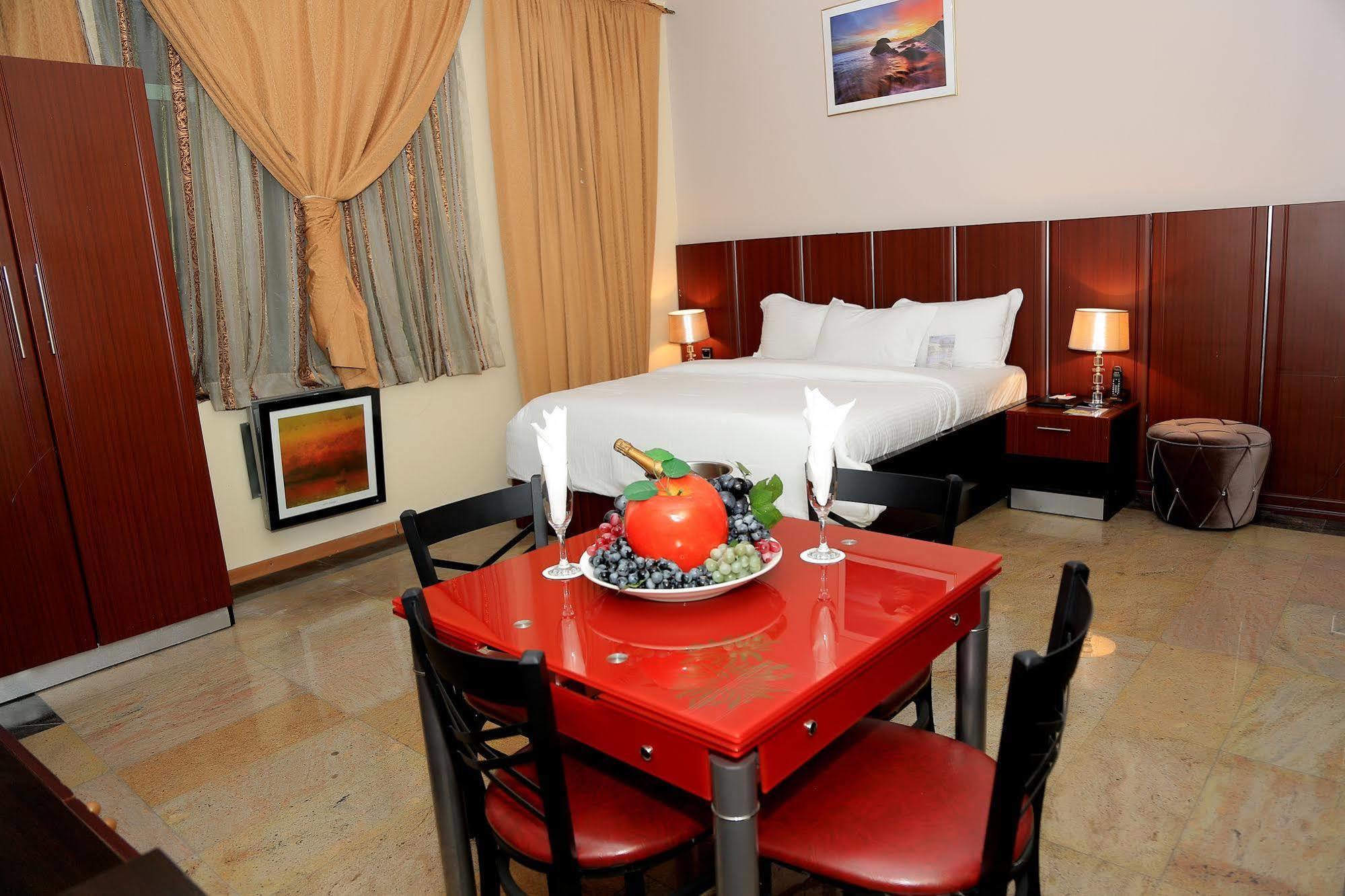 Swiss International Mabisel Port Harcourt Exterior foto